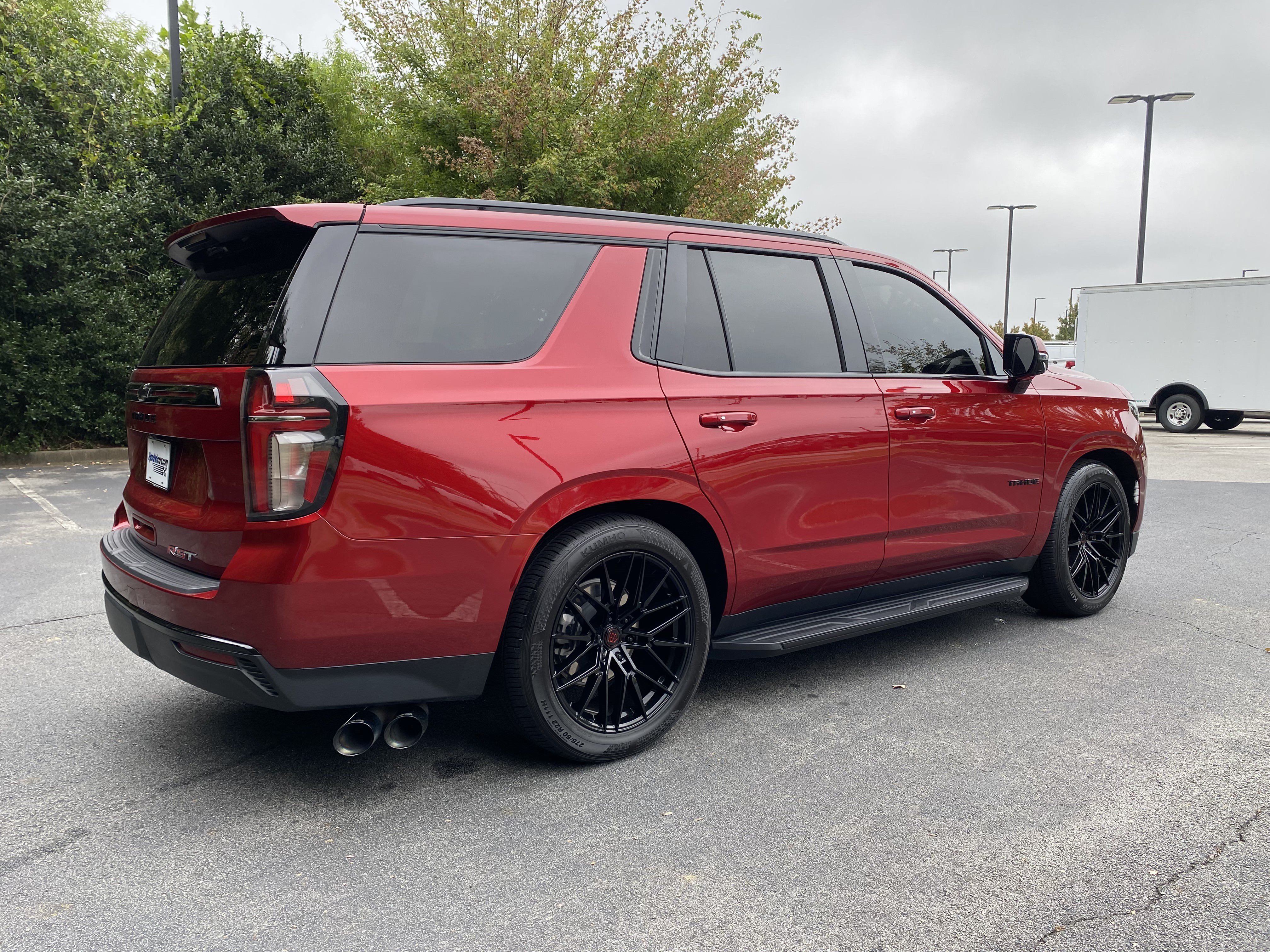Used 2023 Chevrolet Tahoe RST w/ Luxury Package AWD/4WD image 9