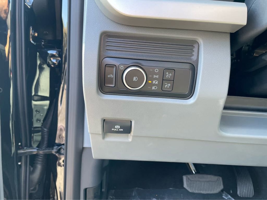 New 2026 Ford F350 XL w/ STX Appearance Package AWD/4WD image 14