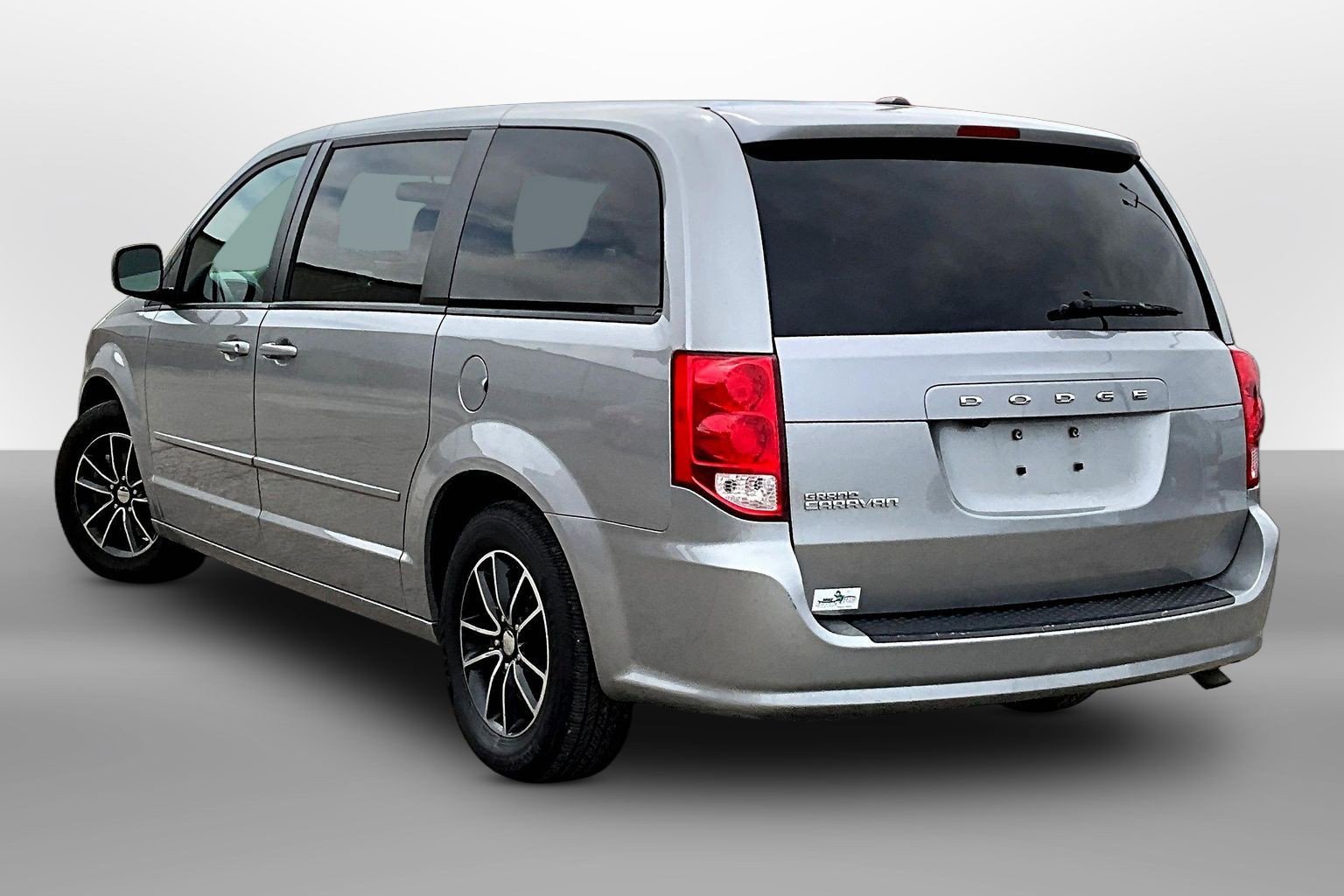 Used 2017 Dodge Grand Caravan SE image 9