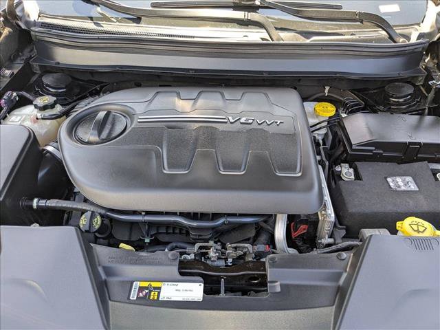 Used 2018 Jeep Cherokee Trailhawk w/ Trailer Tow Group AWD/4WD image 23