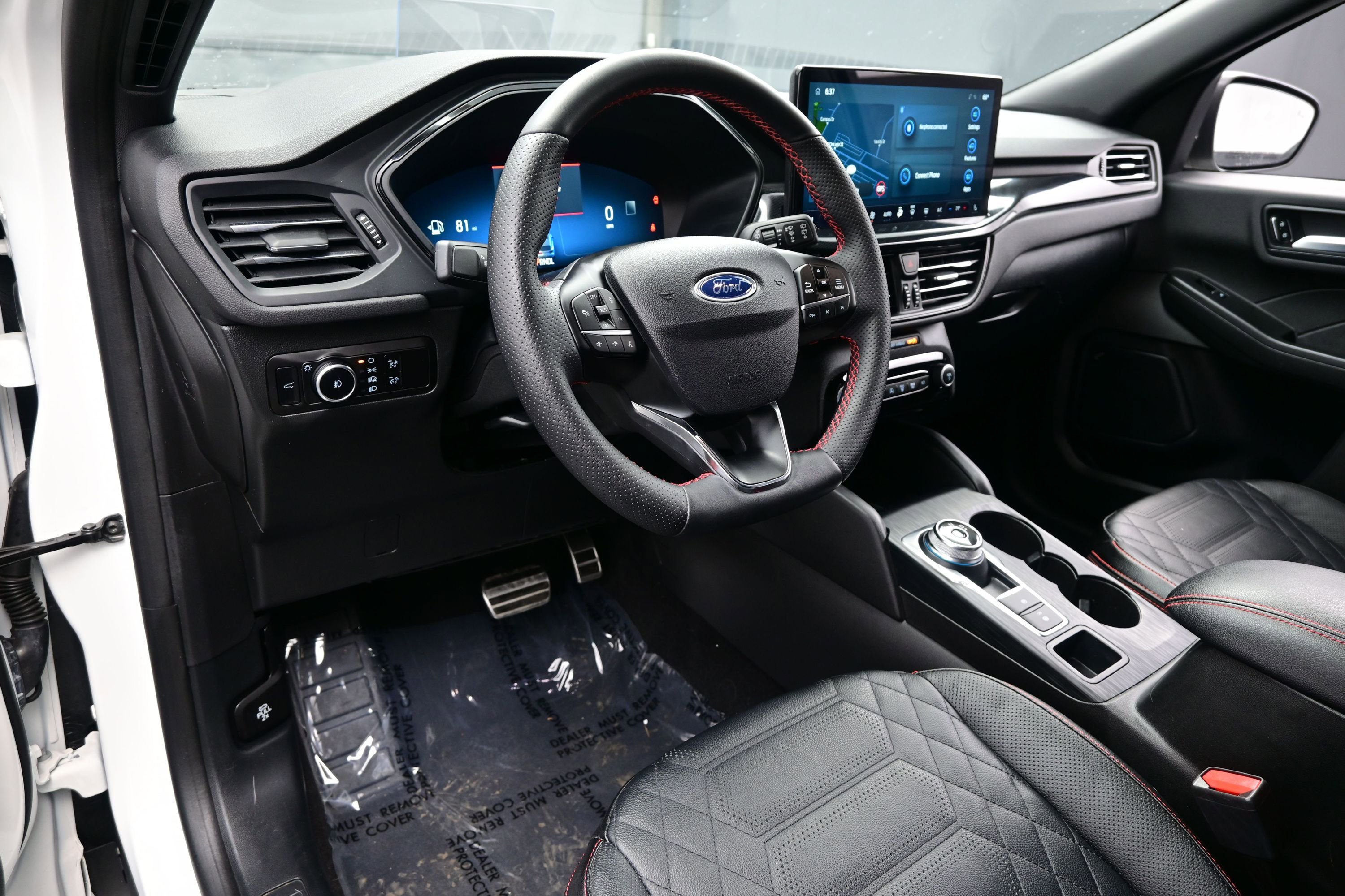 Used 2023 Ford Escape ST-Line Elite w/ Premium Technology Package AWD/4WD image 14
