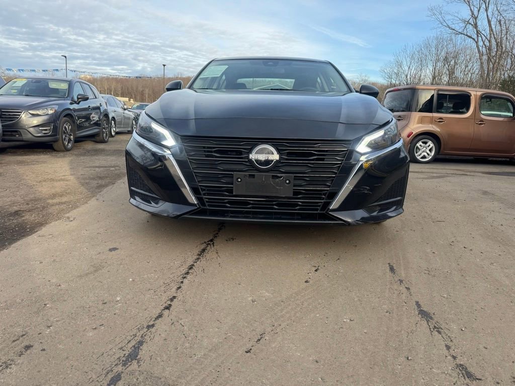 Used 2023 Nissan Altima 2.5 SV image 11