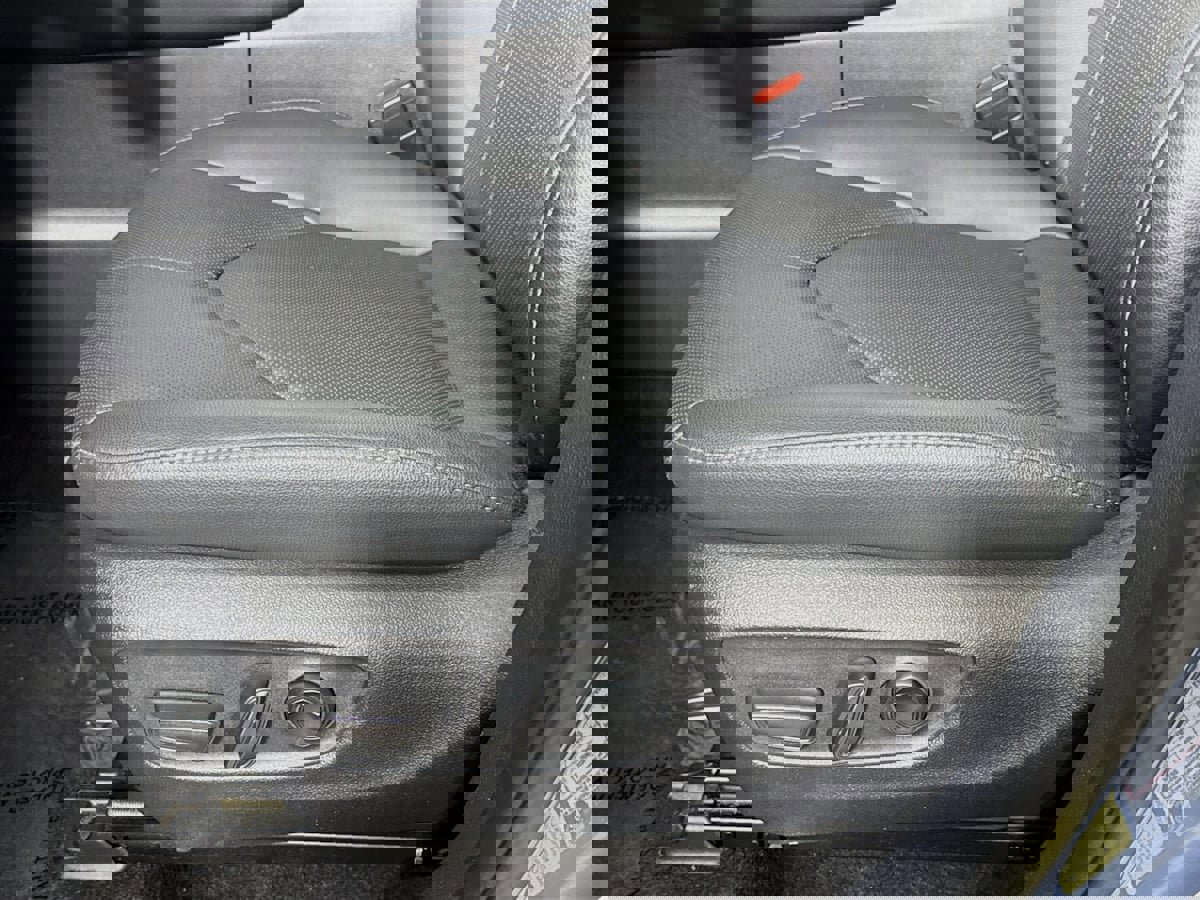 Used 2024 Toyota Grand Highlander XLE image 24