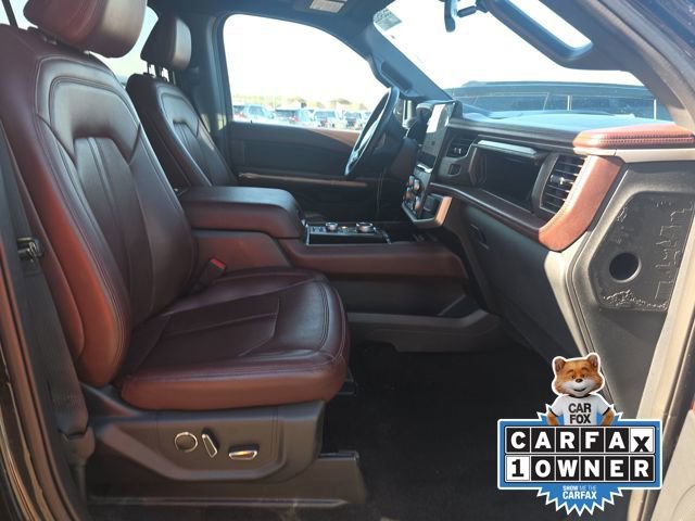 Used 2023 Ford Expedition Max Limited image 8
