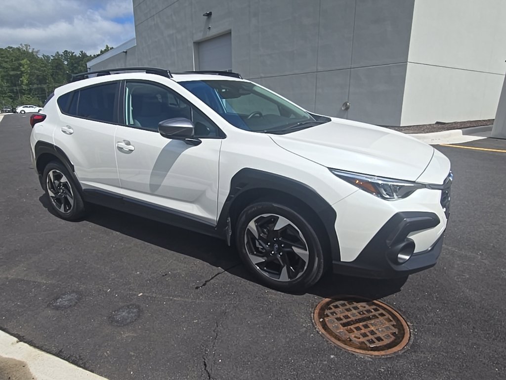 Used 2025 Subaru Crosstrek 2.5i Limited AWD/4WD image 3