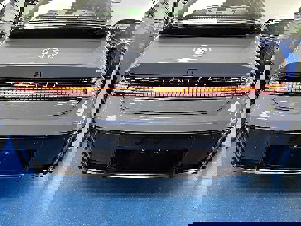 Used 2025 Hyundai Ioniq 6 Limited image 32