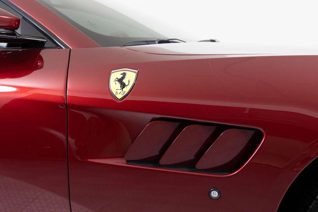 Certified 2019 Ferrari GTC4Lusso T RWD image 29