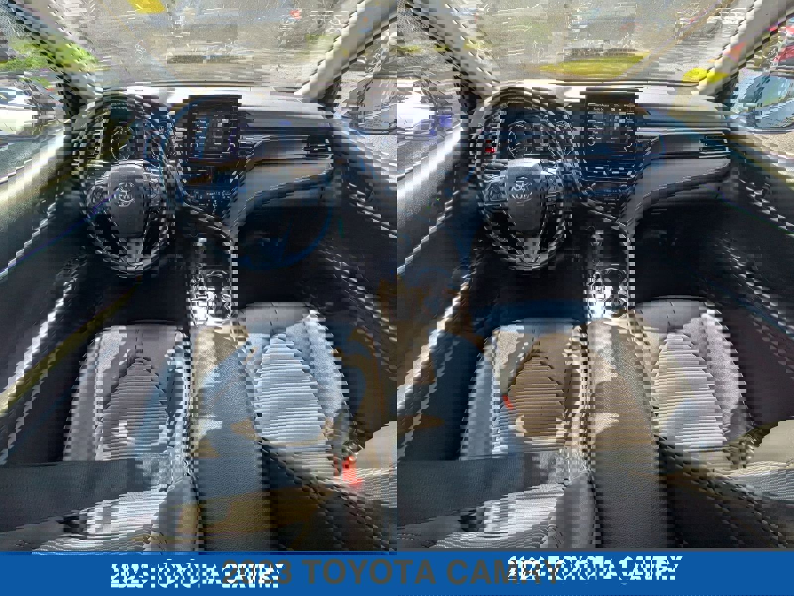 Used 2023 Toyota Camry SE image 16