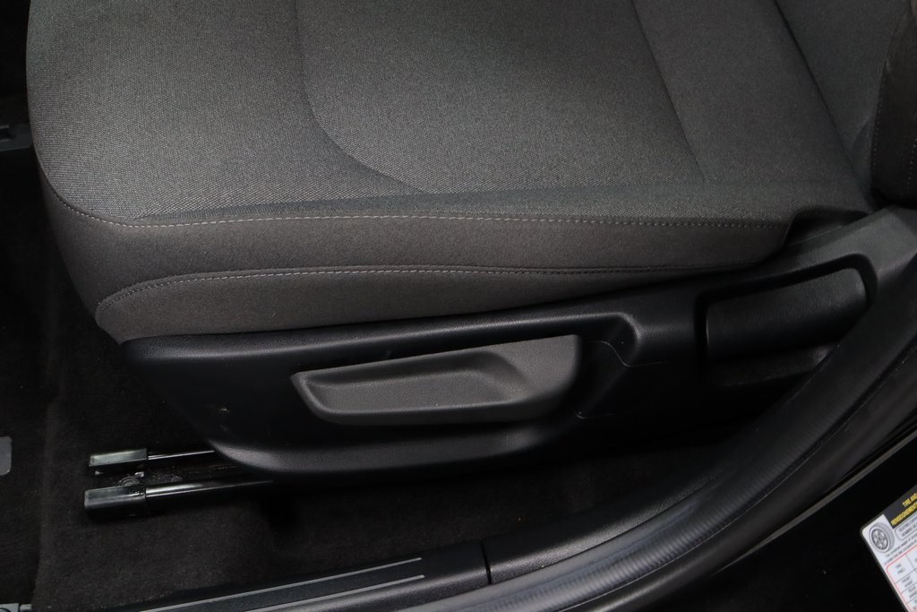 Used 2025 Kia K4 LX image 24