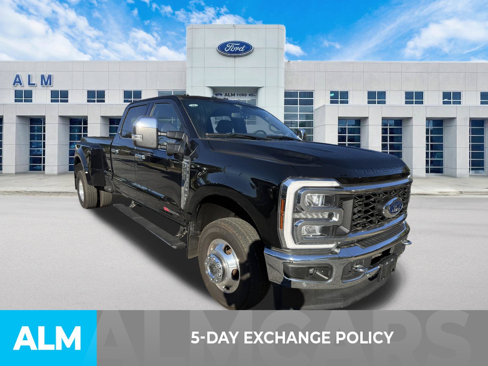 Used 2024 Ford F350 King Ranch AWD/4WD image 3