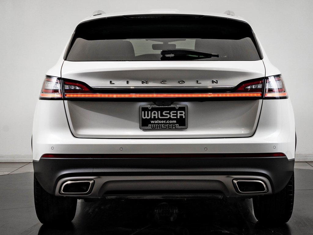 Used 2021 Lincoln Nautilus FWD w/ Equipment Group 101A image 7