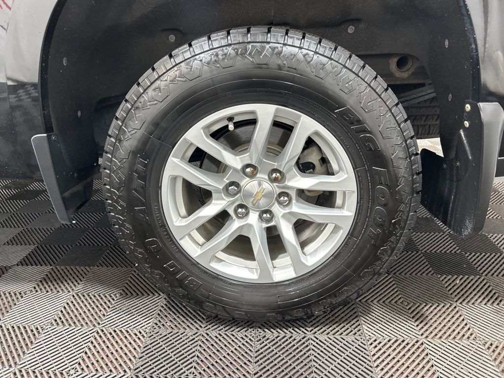 Used 2021 Chevrolet Silverado 1500 LT w/ Bed Protection Package image 27