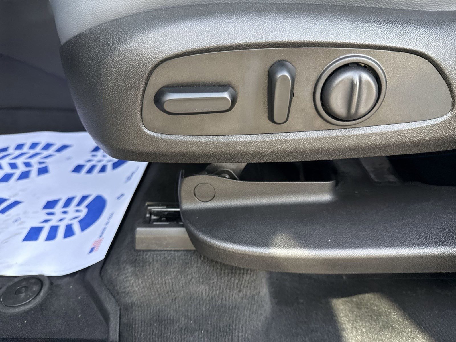 Used 2019 Chevrolet Traverse LT w/ LT Premium Package image 14