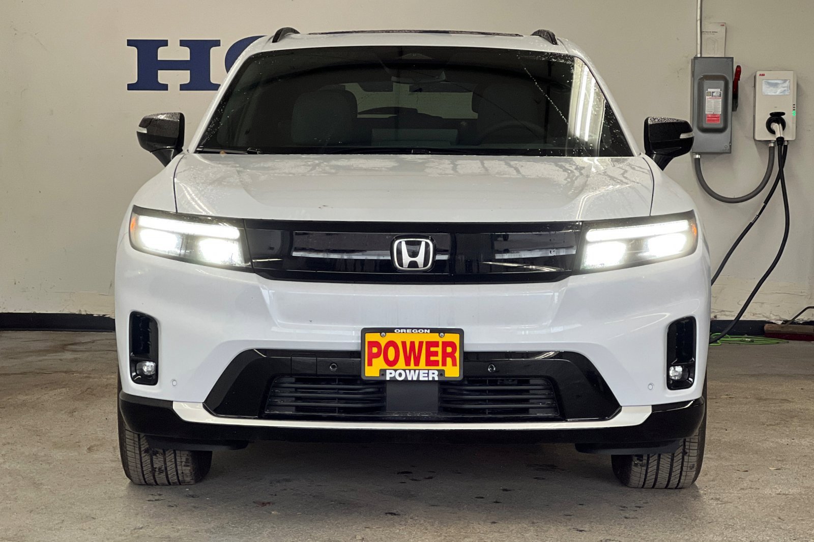 New 2026 Honda Prologue Touring image 8