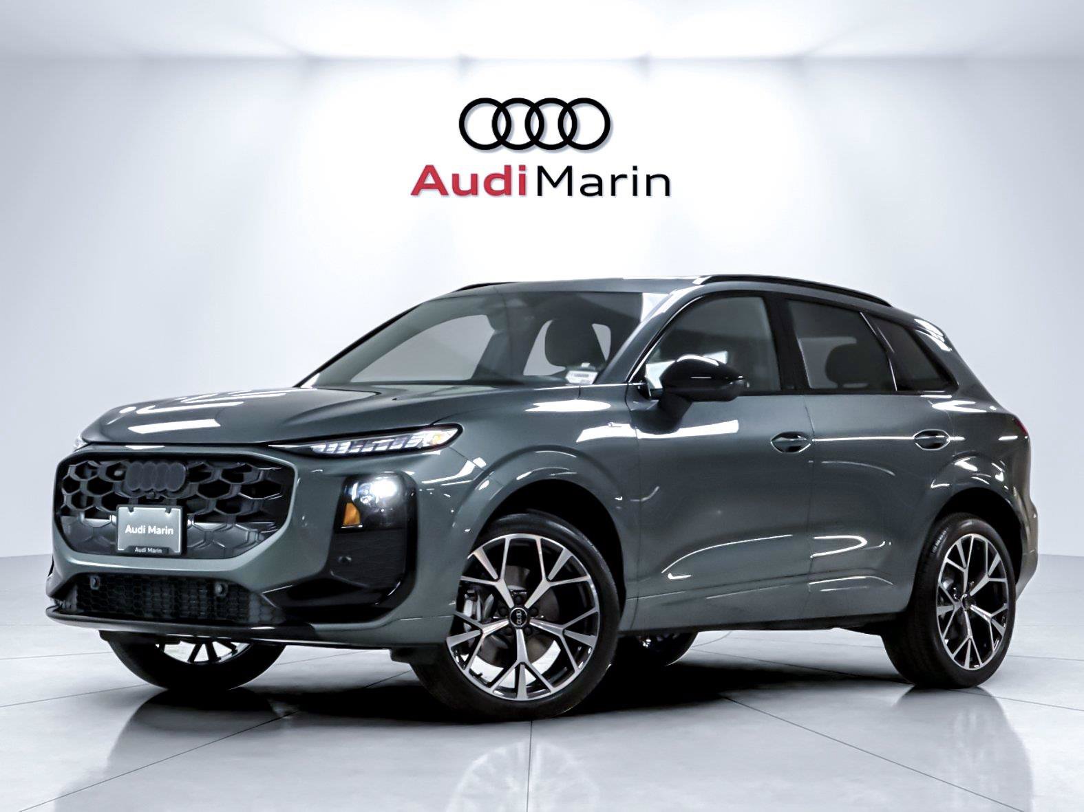New 2026 Audi Q3 quattro 2.0T AWD/4WD image 1