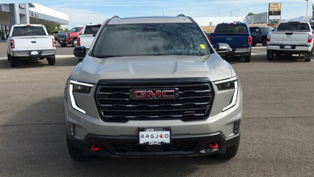 New 2026 GMC Acadia AT4 w/ Luxury Package AWD/4WD image 3