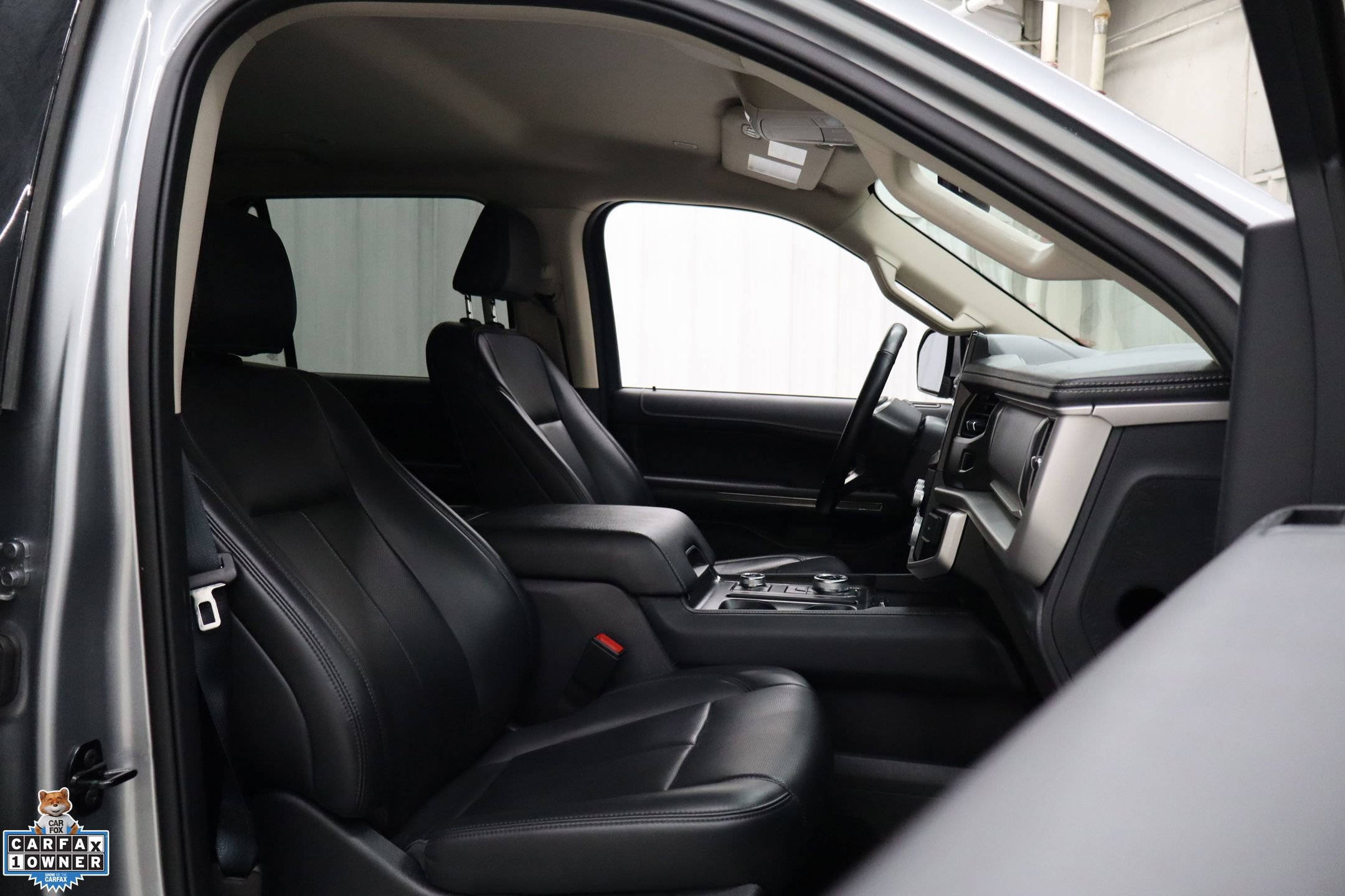 Certified 2024 Ford Expedition Max XLT image 32