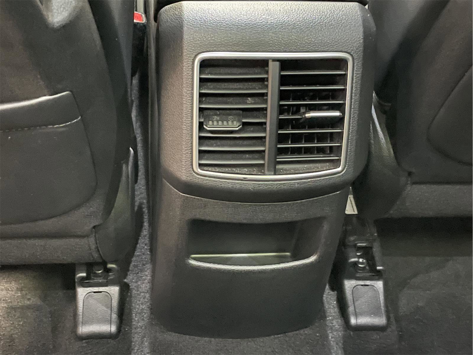 Used 2023 Kia Sportage SX image 18