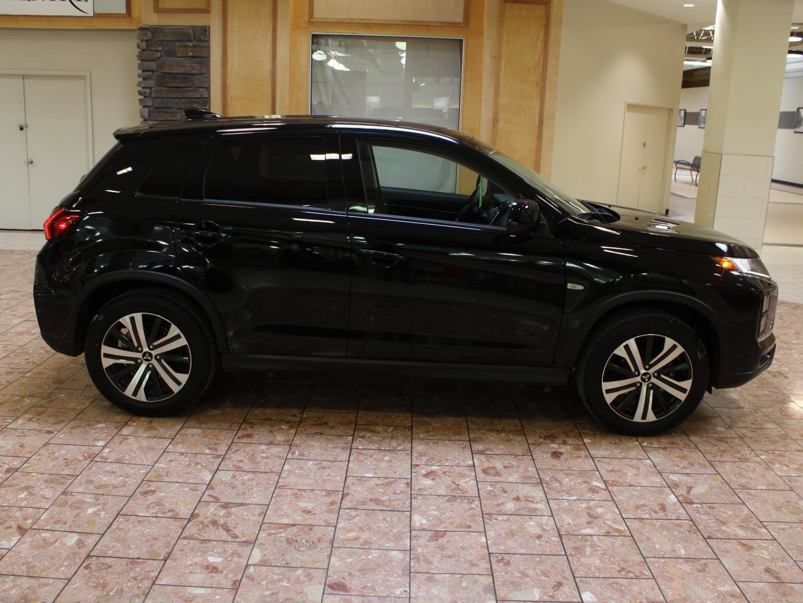 New 2026 Mitsubishi Outlander Sport ES image 4