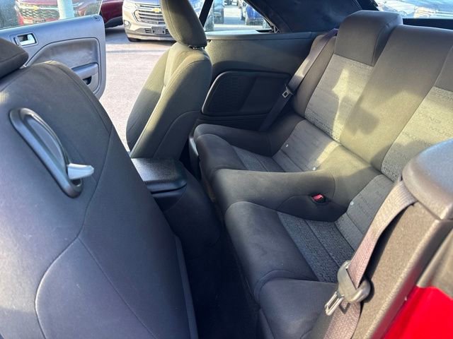 Used 2006 Ford Mustang Convertible image 21