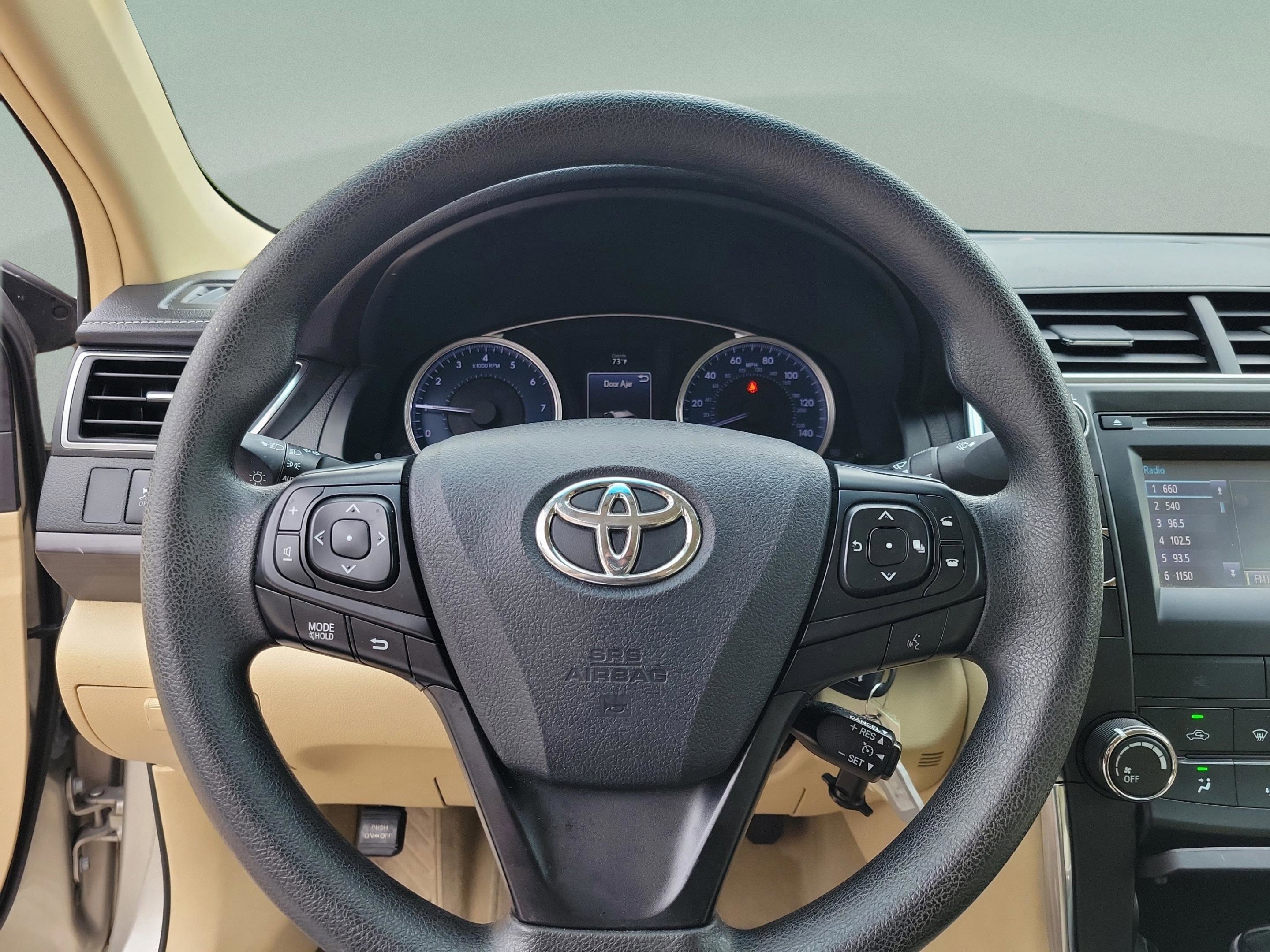 Used 2017 Toyota Camry LE FWD image 22