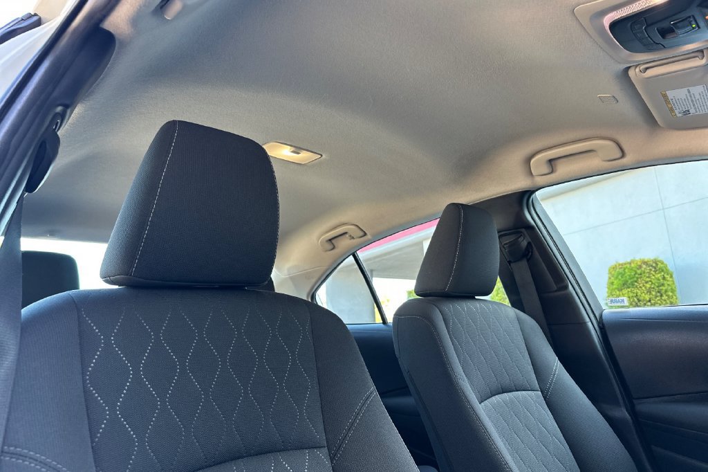 Certified 2025 Toyota Corolla LE FWD image 15