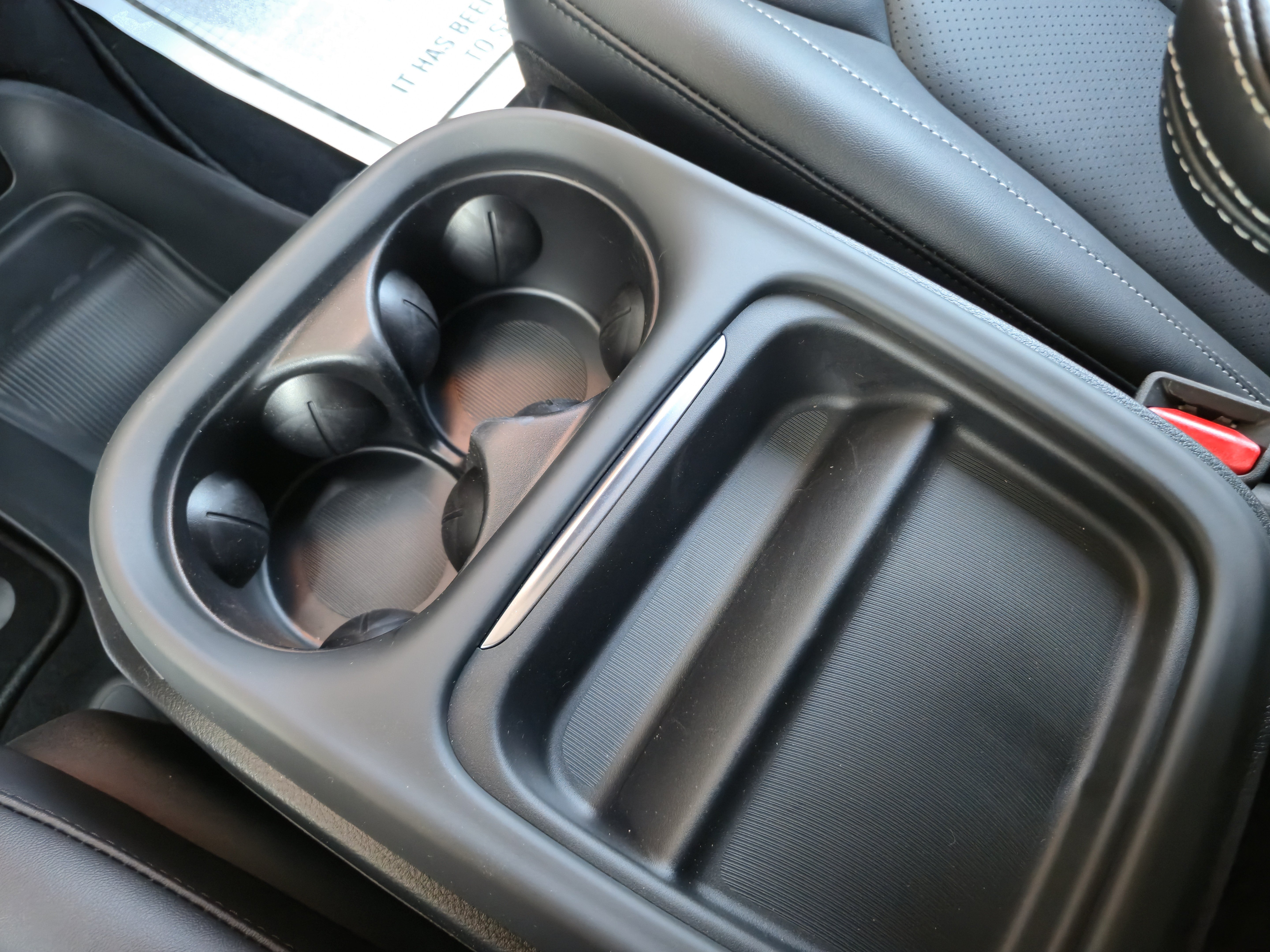 New 2027 Chrysler Pacifica Select FWD image 24