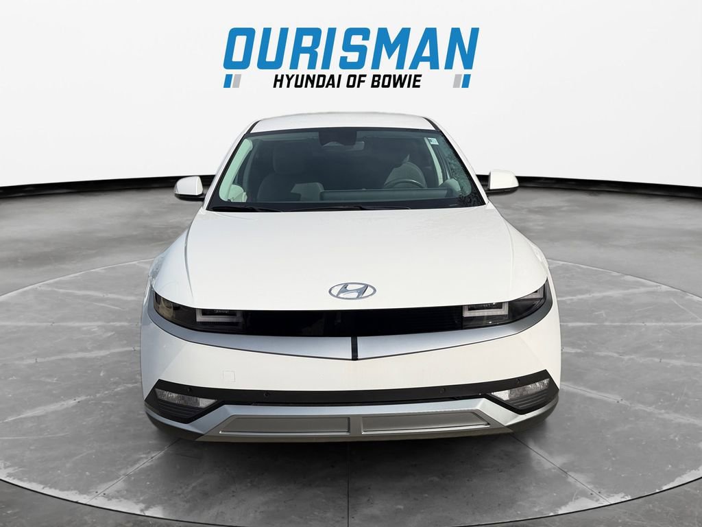 Certified 2024 Hyundai Ioniq 5 SEL image 8