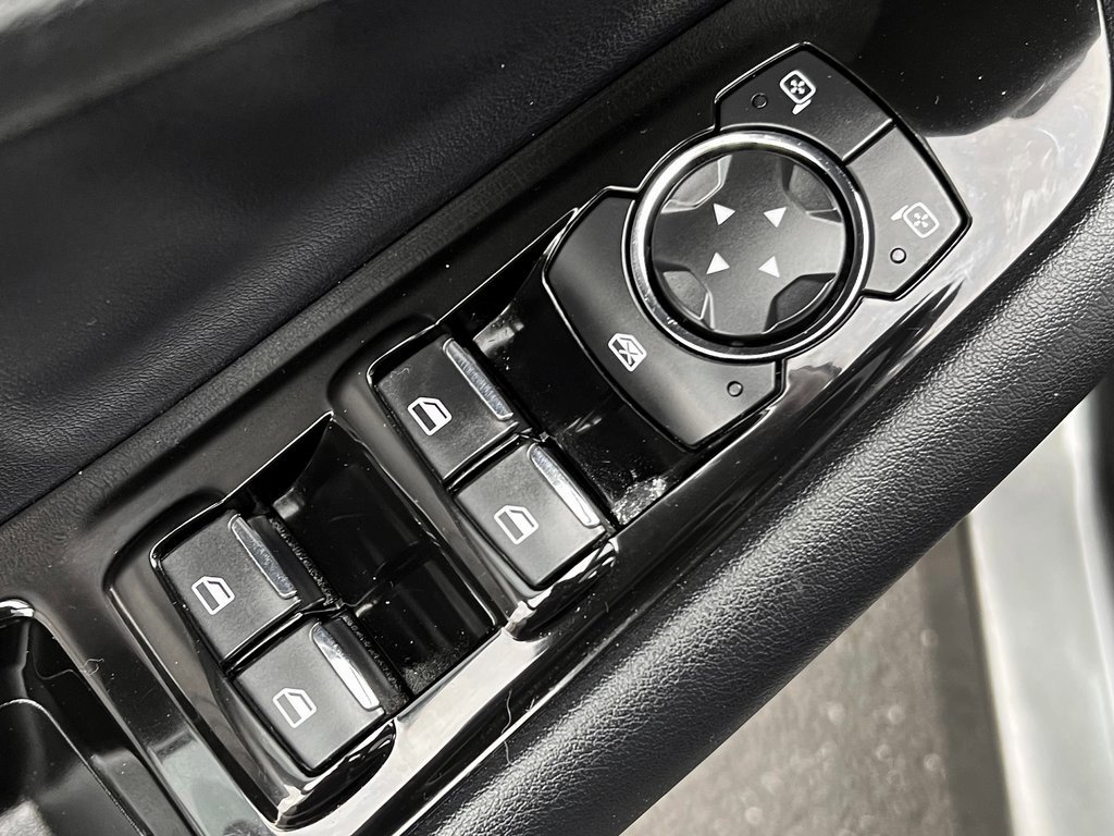 Used 2019 Ford Edge ST w/ Equipment Group 401A image 27