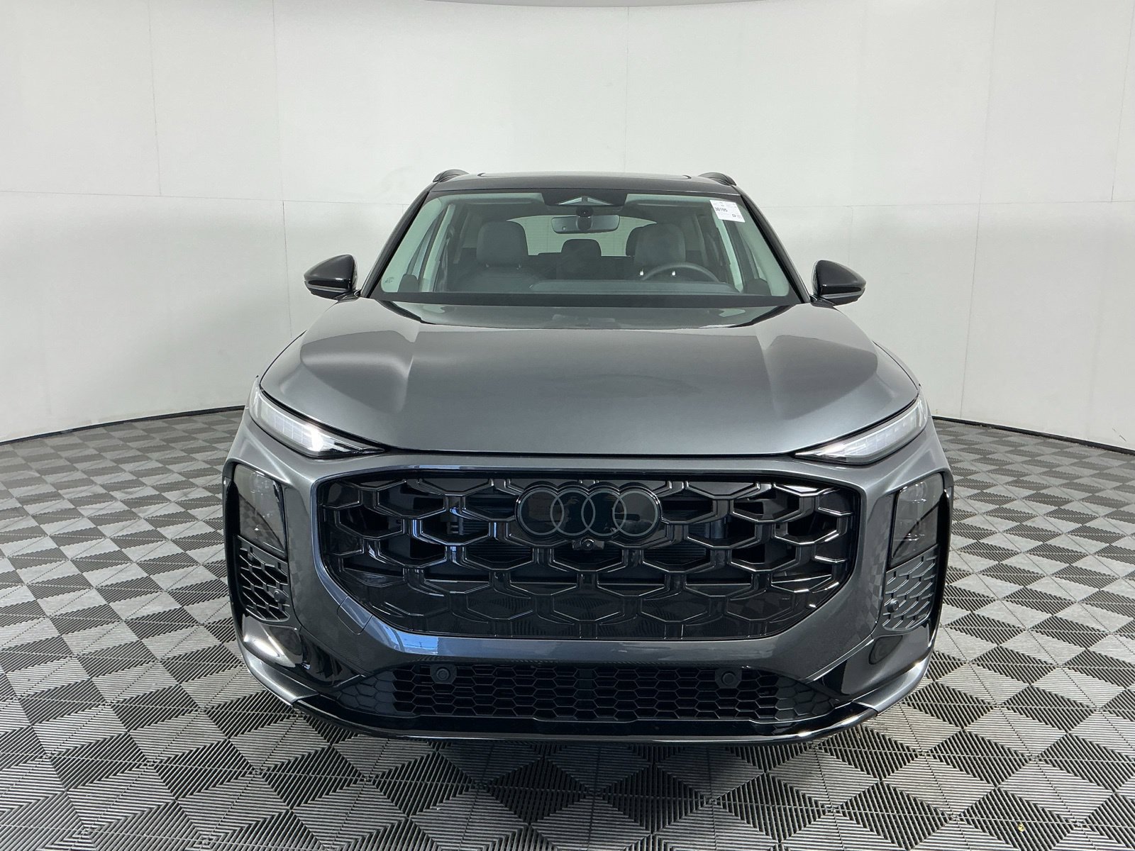 New 2026 Audi Q3 quattro 2.0T AWD/4WD image 2