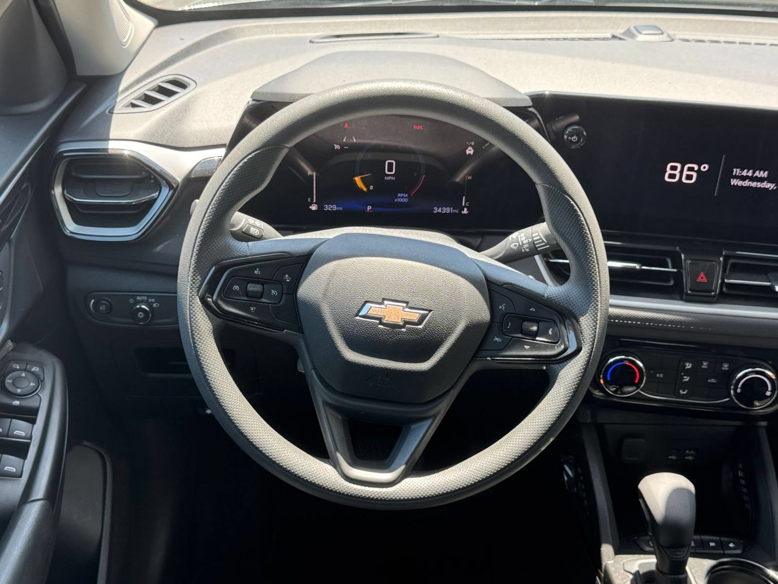 Used 2025 Chevrolet TrailBlazer LT FWD image 27