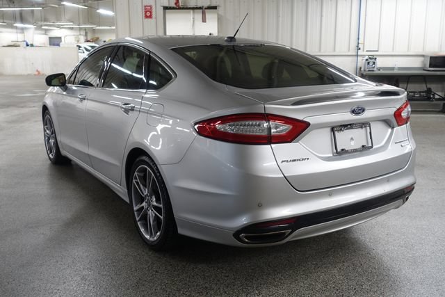 Used 2016 Ford Fusion Titanium FWD image 5
