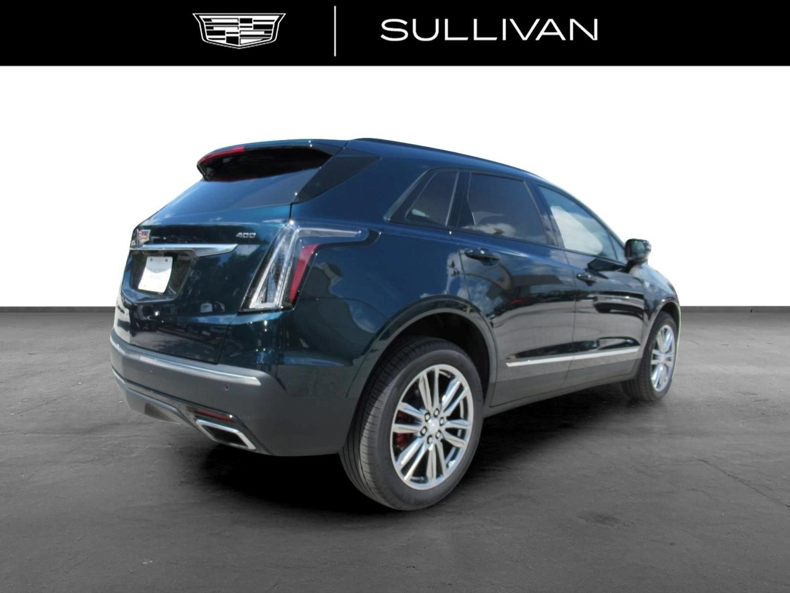 Certified 2026 Cadillac XT5 Sportv w/ LPO, Floor Liner Package AWD/4WD image 8