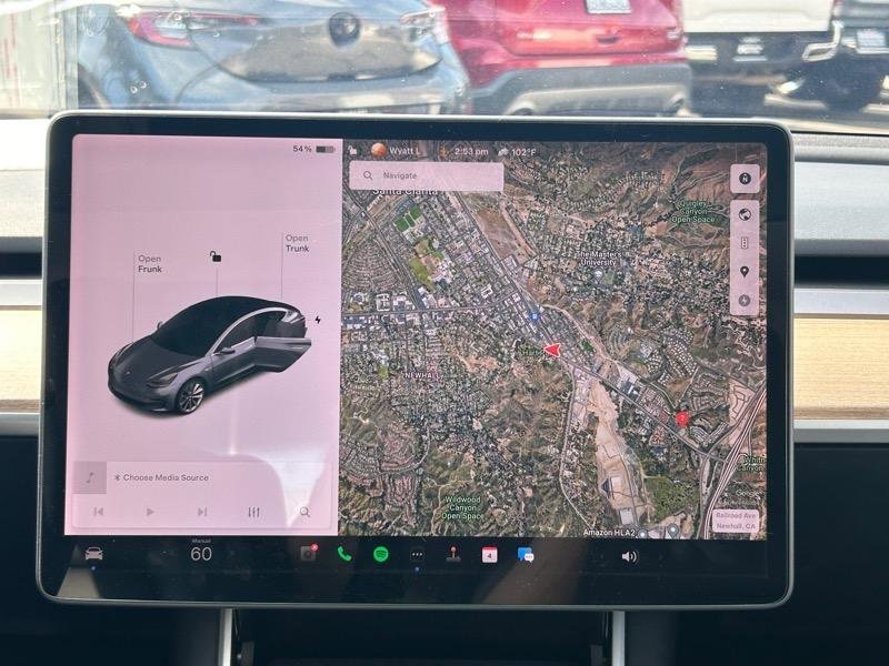 Used 2020 Tesla Model 3 Standard Range Plus image 12