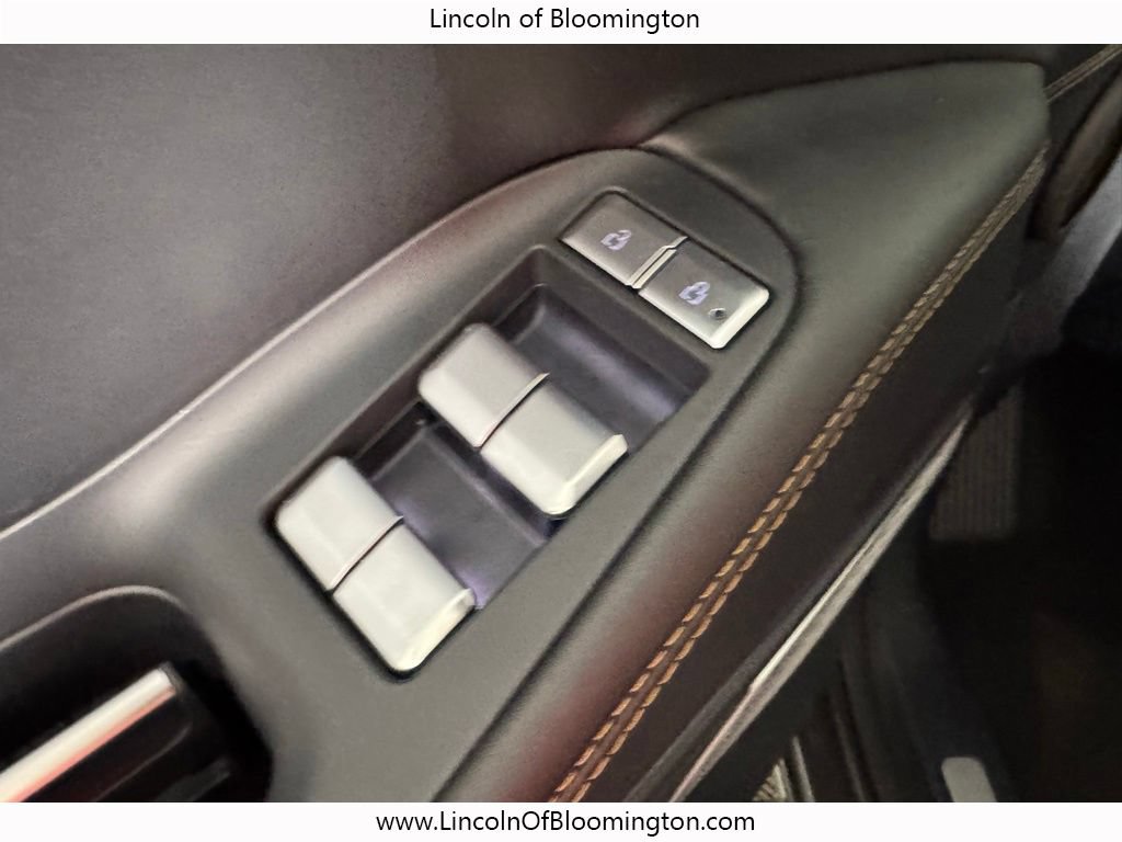 New 2025 Lincoln Navigator L Black Label AWD/4WD image 46