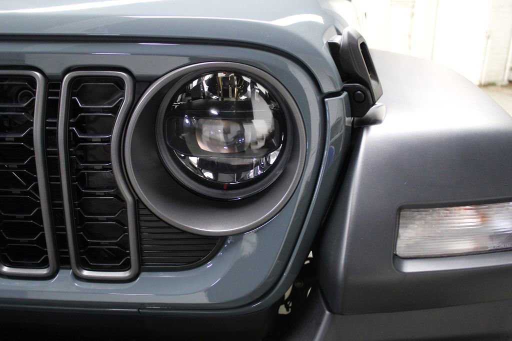 New 2026 Jeep Wrangler Sport S image 30