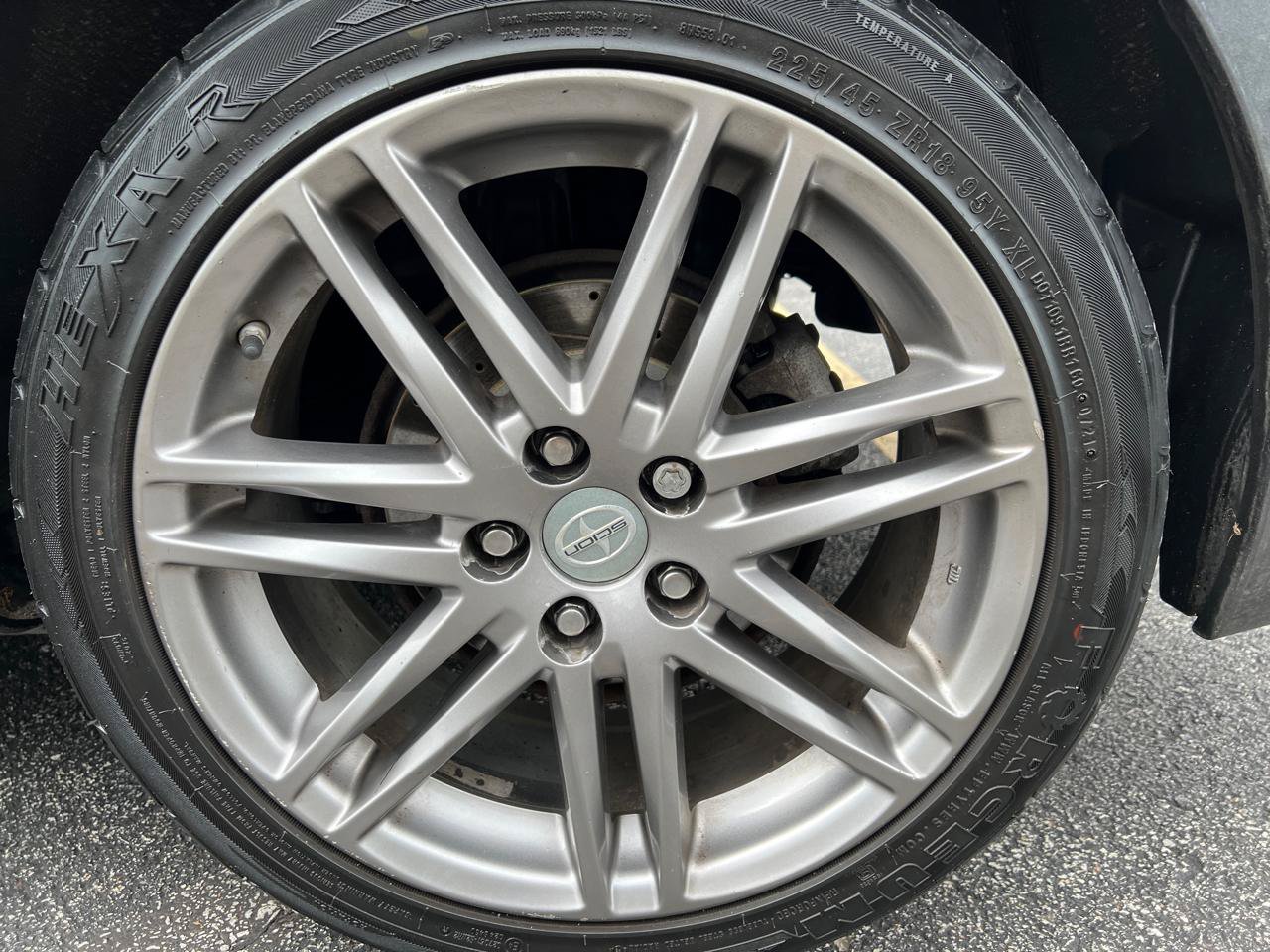 Used 2011 Scion tC FWD image 12