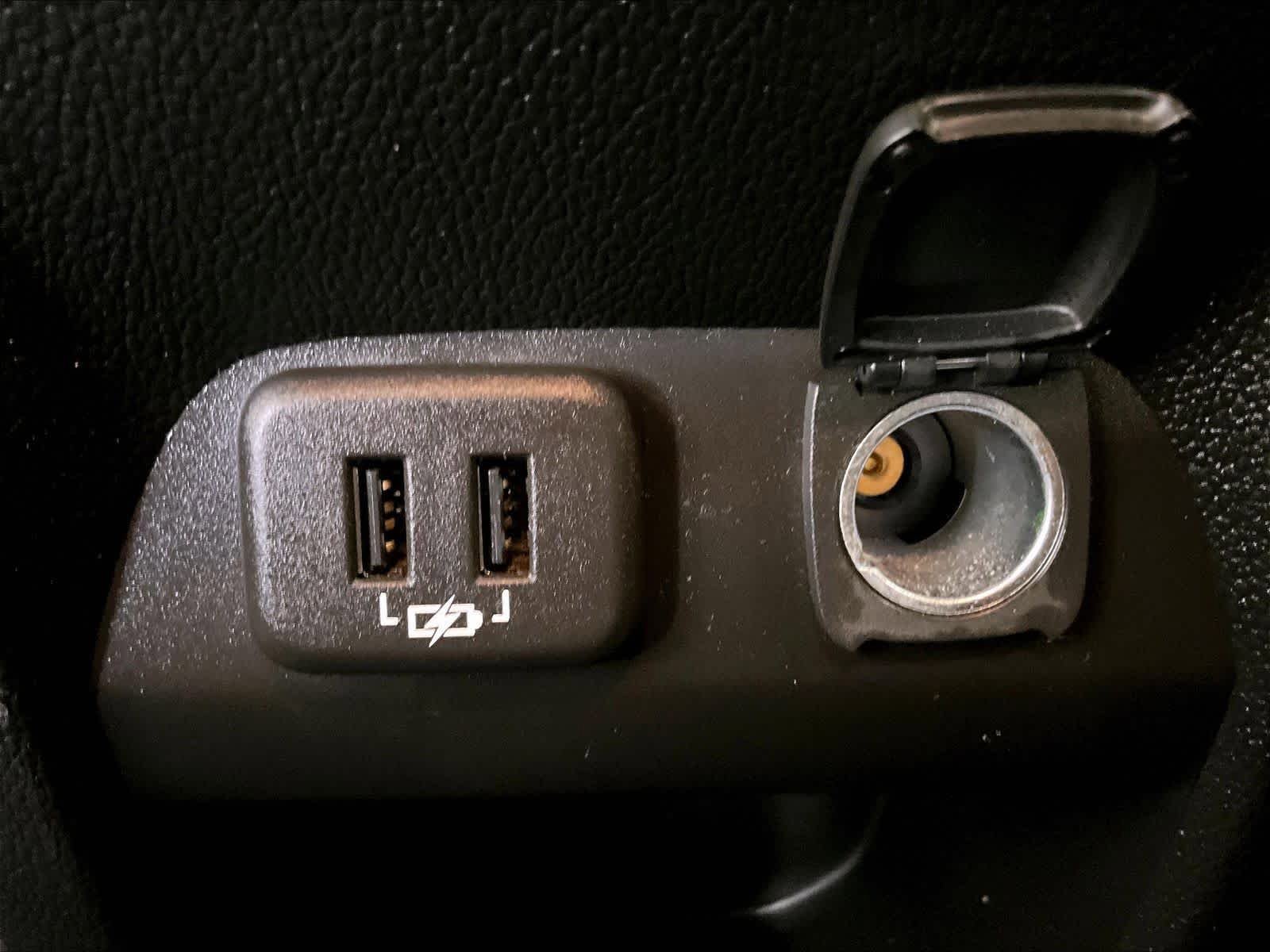Used 2019 Chevrolet Colorado ZR2 w/ ZR2 Midnight Special Edition image 27