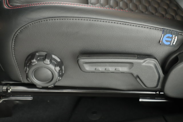 New 2026 Jeep Gladiator Rubicon w/ Technology Group image 11