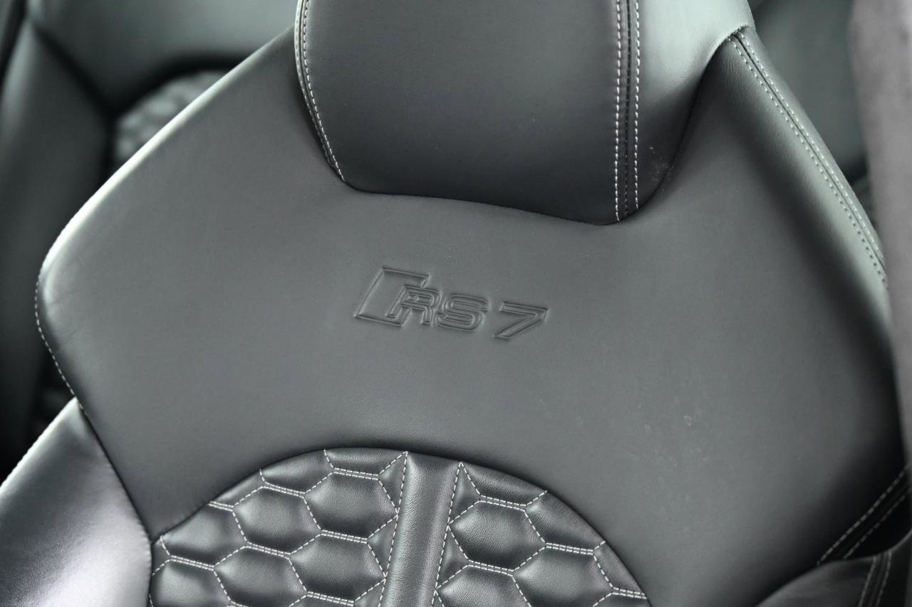 Used 2016 Audi RS 7 Prestige image 20