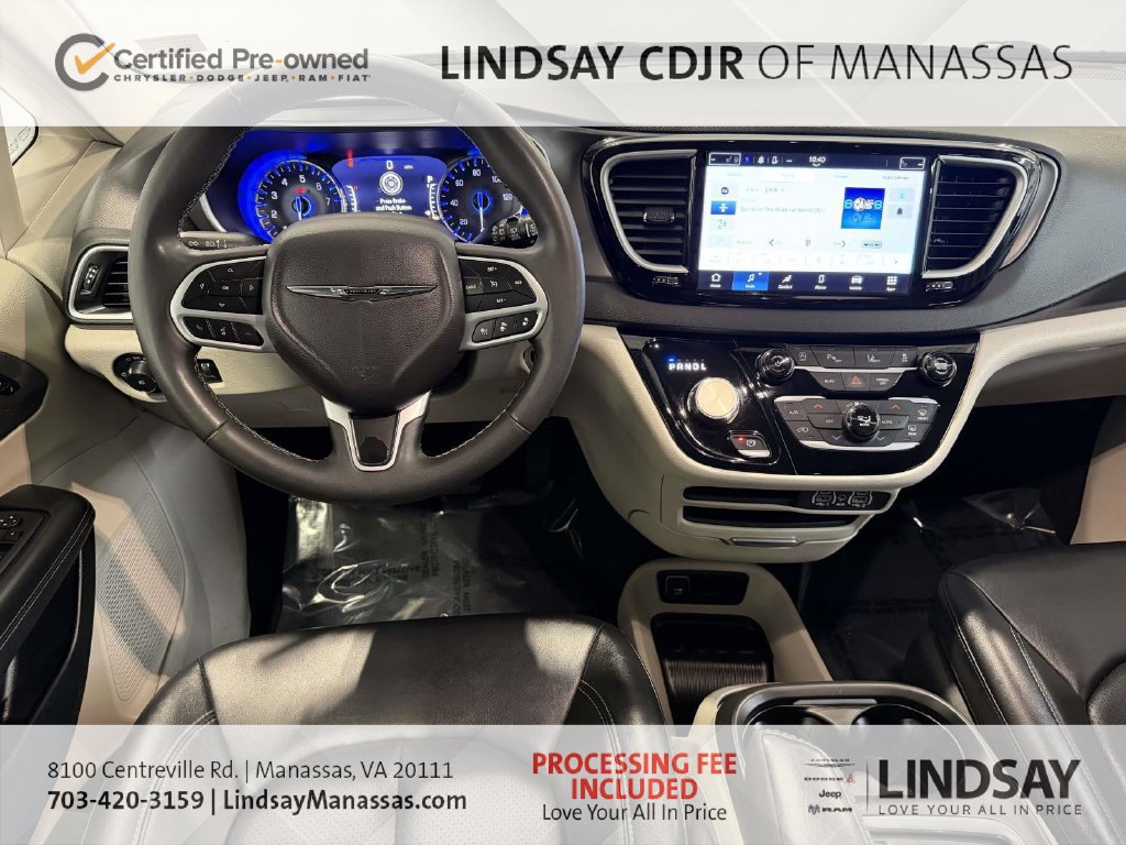 Certified 2024 Chrysler Pacifica Touring-L FWD image 24