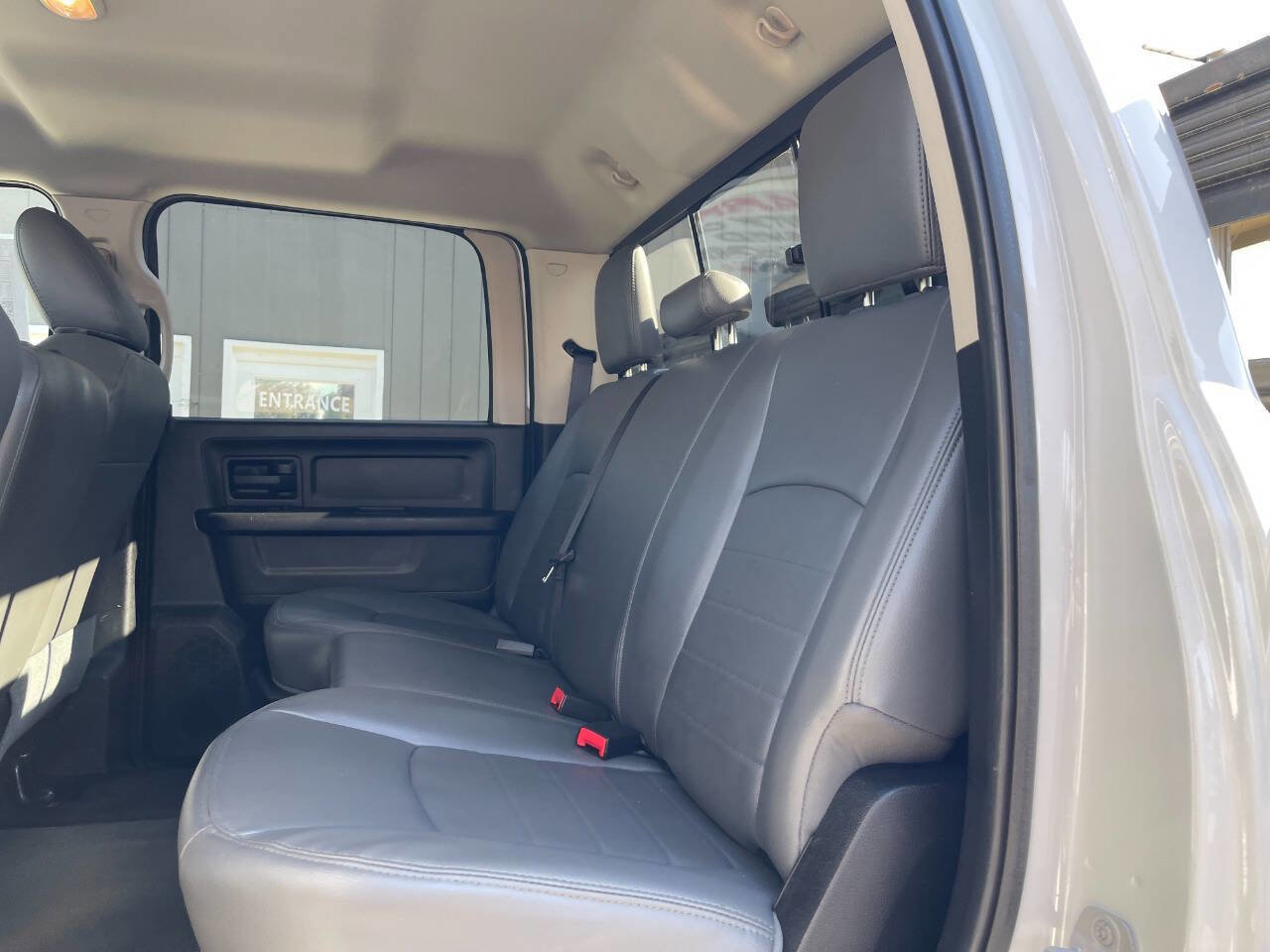 Used 2014 RAM 3500 Tradesman image 20