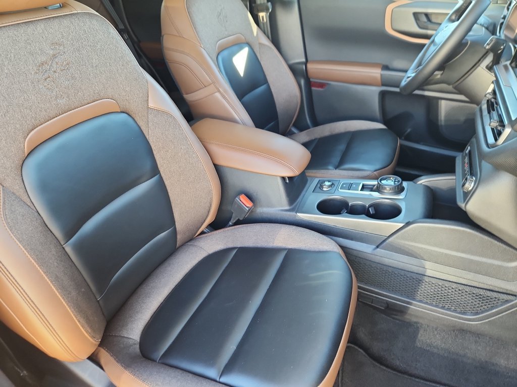 Used 2025 Ford Bronco Sport Outer Banks w/ Outer Banks Tech Package+ AWD/4WD image 15