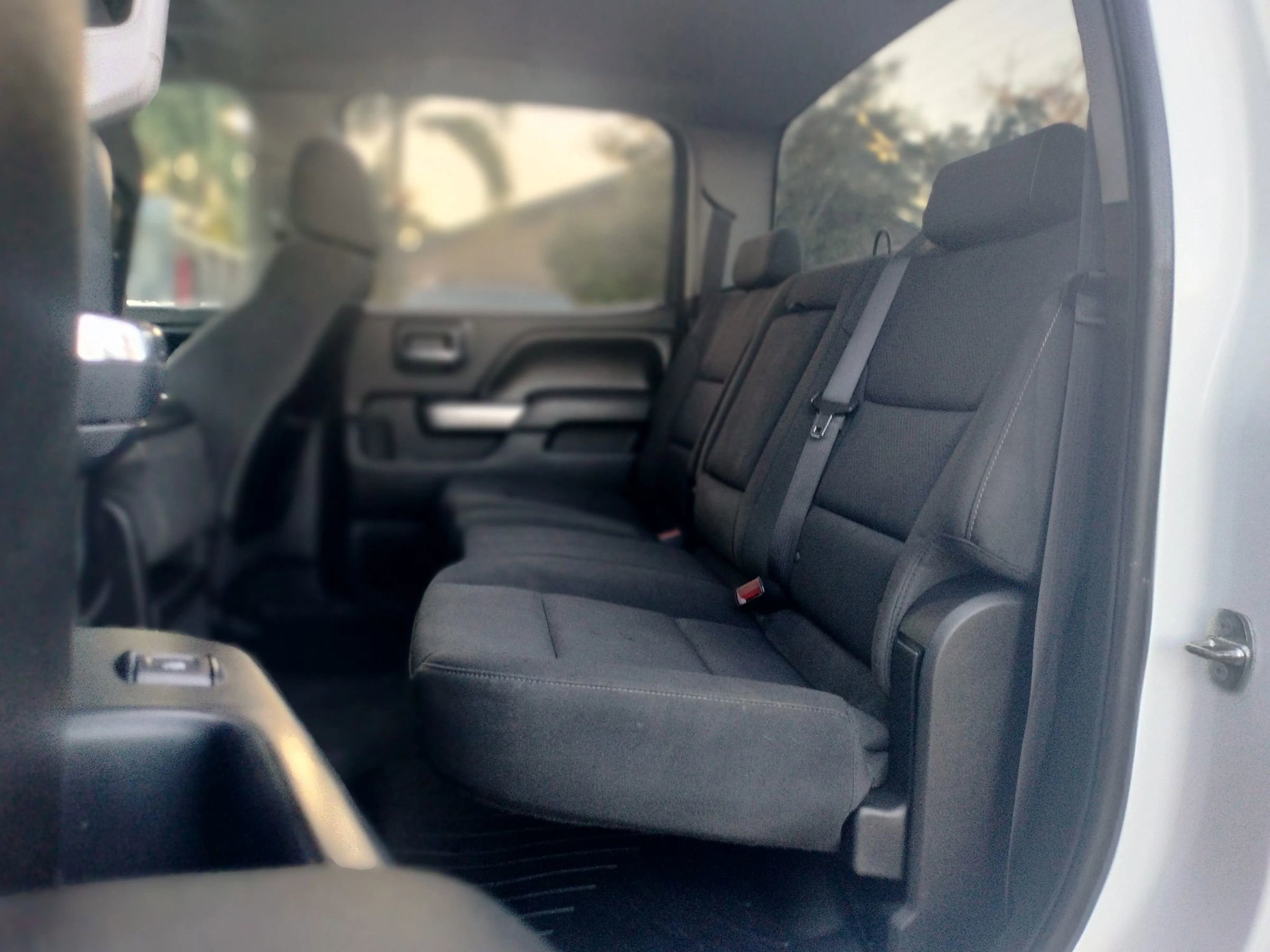 Used 2015 Chevrolet Silverado 2500 LT w/ Z71 Package, Off-Road AWD/4WD image 17