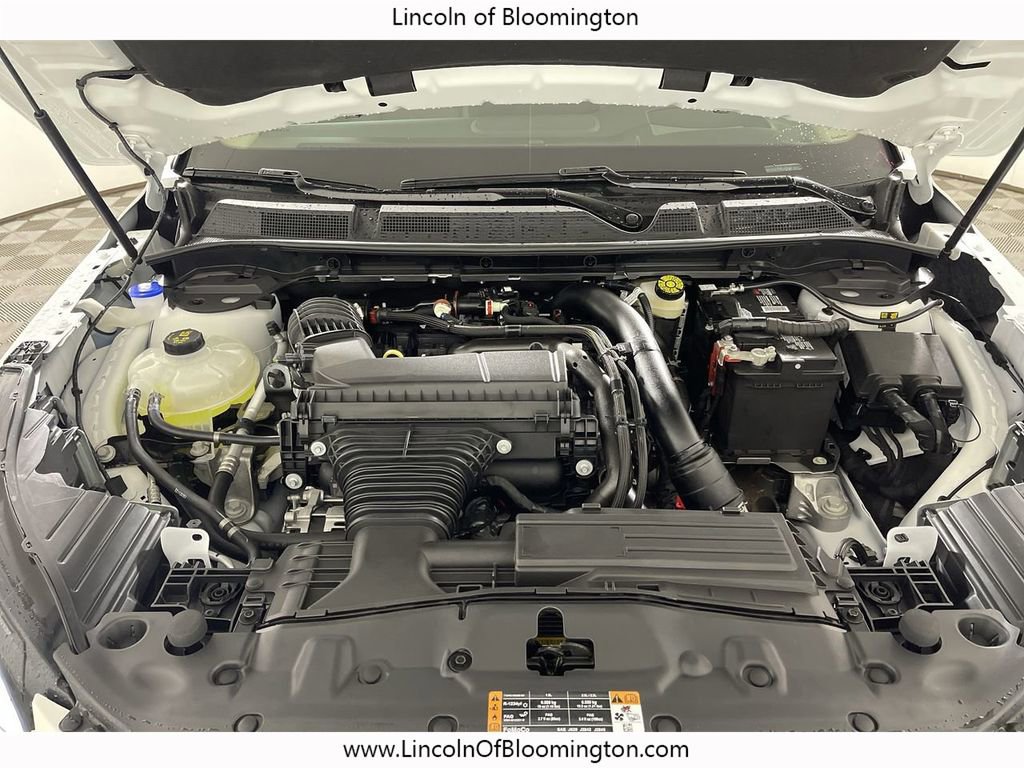 New 2024 Lincoln Corsair Reserve w/ Equipment Group 202A image 38