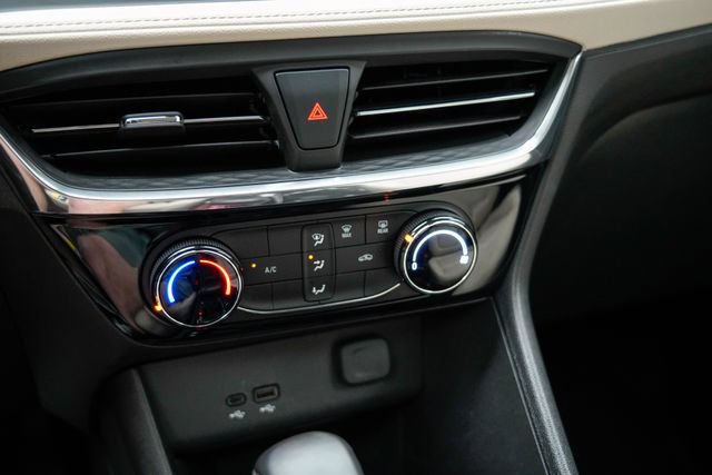 Used 2024 Buick Encore GX Sport Touring FWD image 30