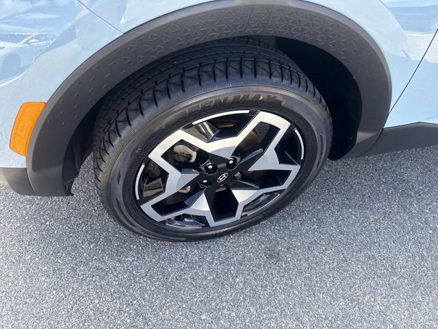 Certified 2022 Hyundai Santa Cruz Limited image 11