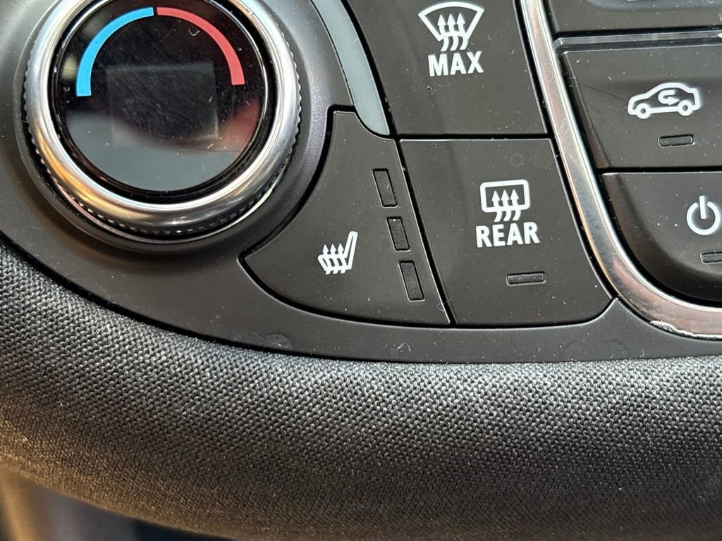 Used 2024 Chevrolet Malibu LT image 16