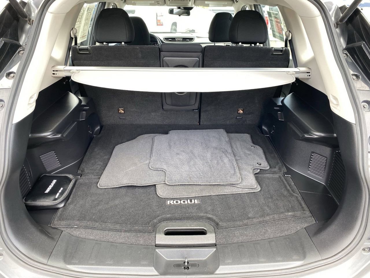 Certified 2019 Nissan Rogue S FWD image 13