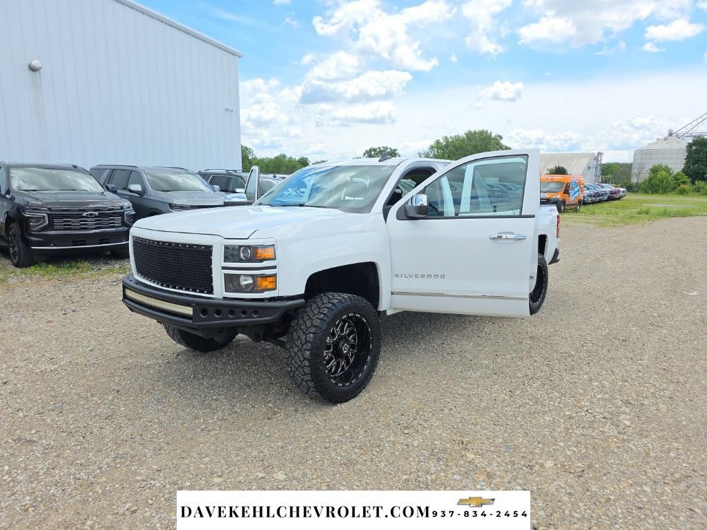Used 2015 Chevrolet Silverado 1500 LT w/ Custom Sport Edition AWD/4WD image 25